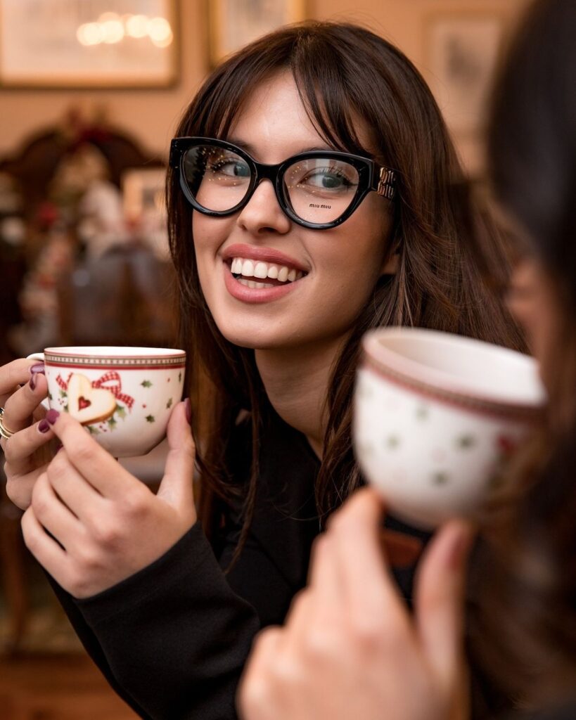 gọng kính mắt mèo